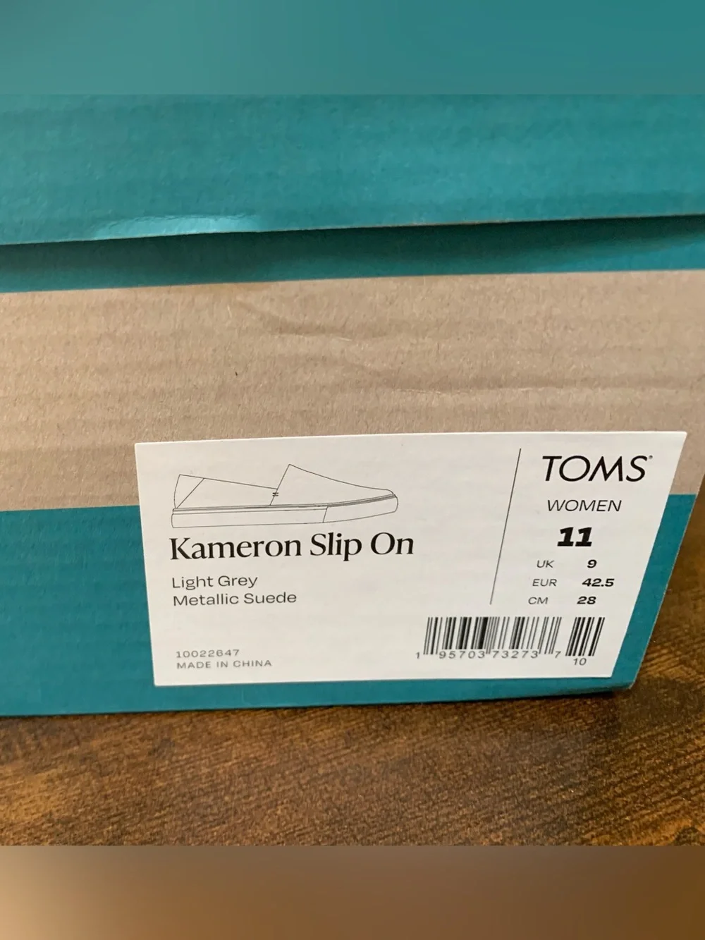 TOMS Women's Light Gray Metallic Suede Kameron Slip-On Flats